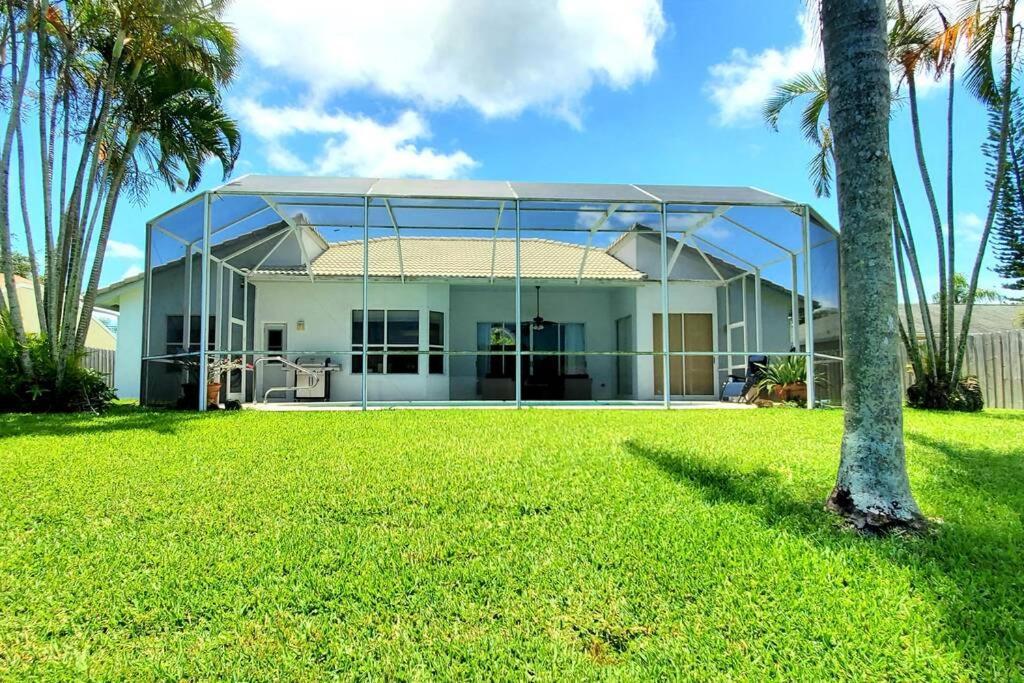 Our Beautiful Florida Vacation Home With Heated Pool Port St. Lucie Exteriér fotografie