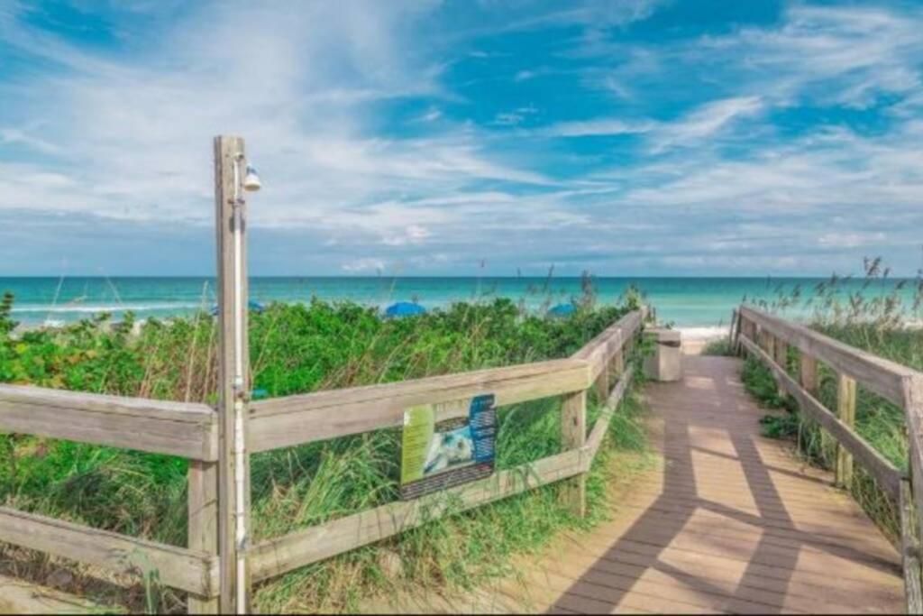 Our Beautiful Florida Vacation Home With Heated Pool Port St. Lucie Exteriér fotografie
